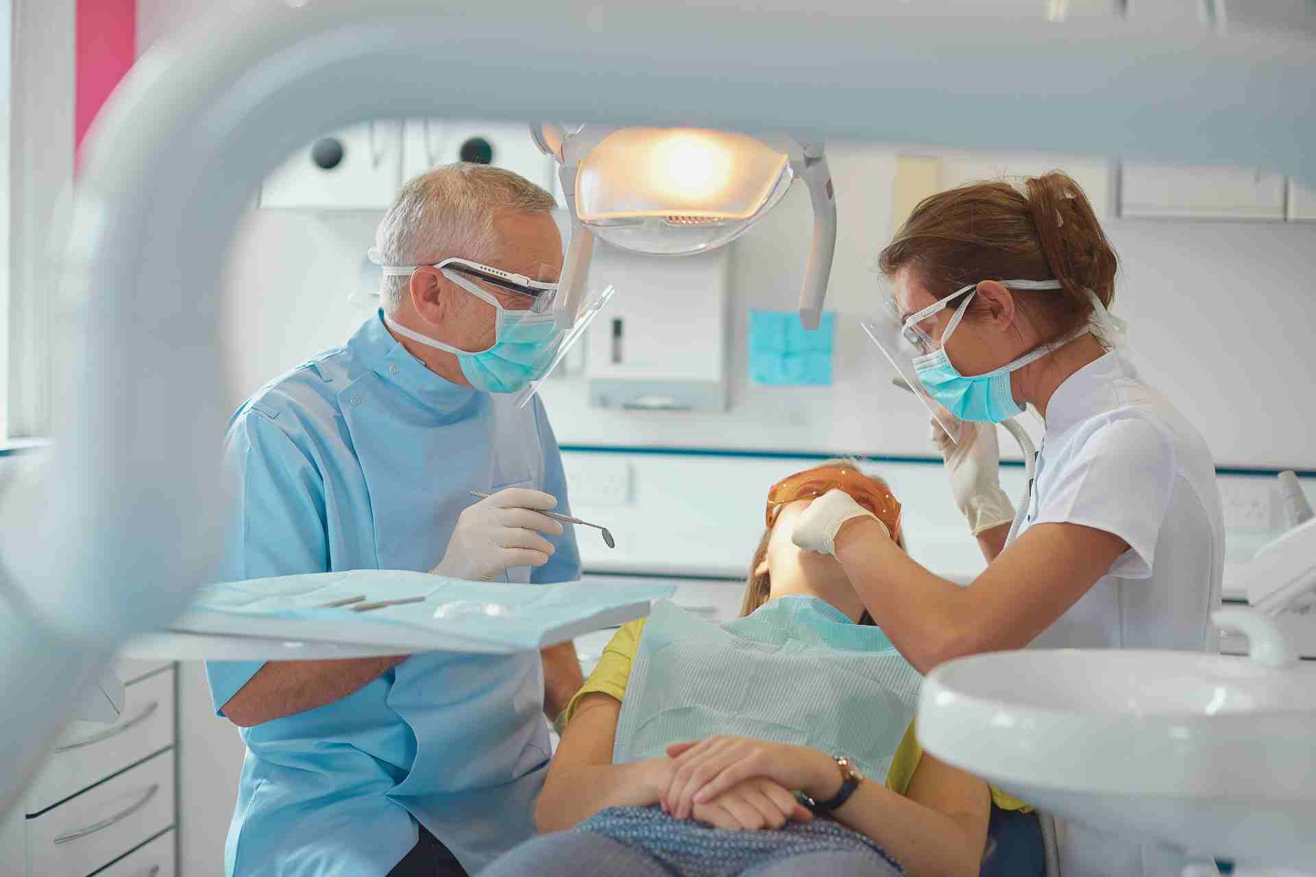 Dentist in Summertown, TN